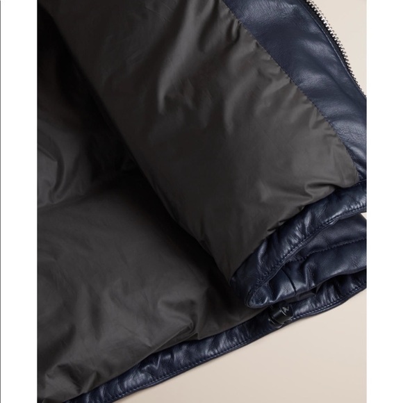 Burberry Detachable Sleeve Hooded Puffer Jacket- Lamb Leather - Picture 3 of 15